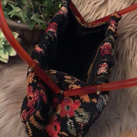 Gorgeous Vintage NeedlePoint Bag-EUC-12x7x3-Black - Picture 8 of 16